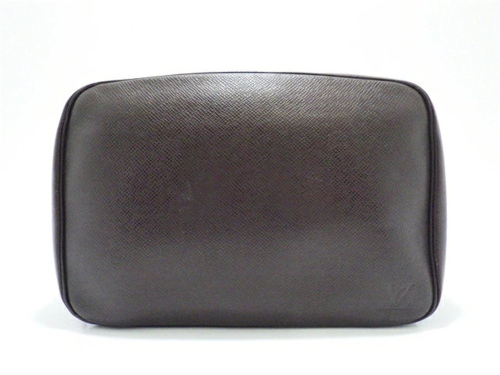 LOUIS VUITTON Trousse Toilette Shoulder Bag Taiga Acajou